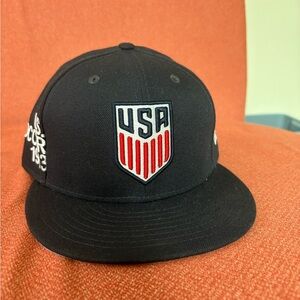 New Era 59fifty USA soccer logo fitted Cap, NWOT, size 7 1/2